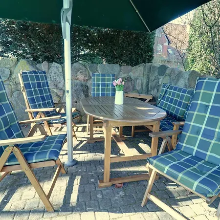 Semesterbostad Seehof Nr 6 Mit Garten & Grillplatz